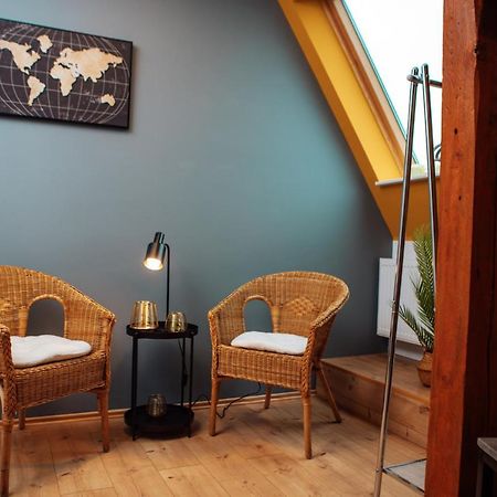 Central-Living Yellow - Wifi - Netflix - City Essen Bagian luar foto
