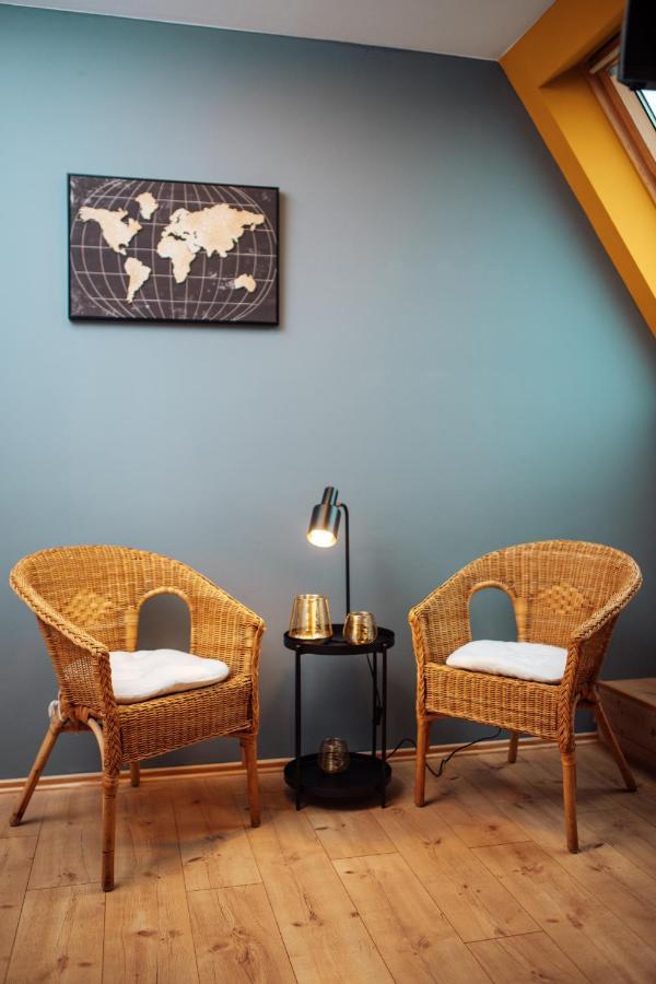 Central-Living Yellow - Wifi - Netflix - City Essen Bagian luar foto